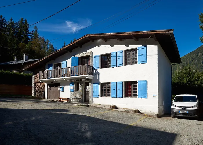 Hostel Chamonix Lodge *