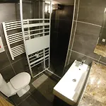 Chamonix Lodge Hostel