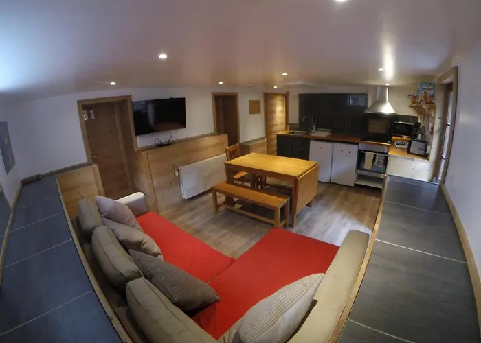 Хостел Chamonix Lodge