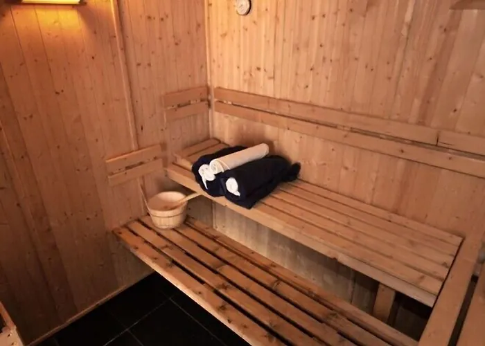 Chamonix Lodge Шамони